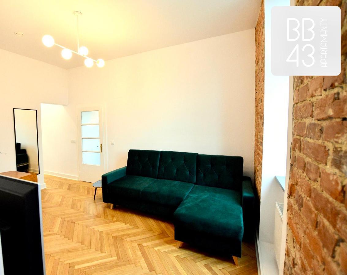 Apartamenty Bb43 ビエルスコ・ビアバ エクステリア 写真