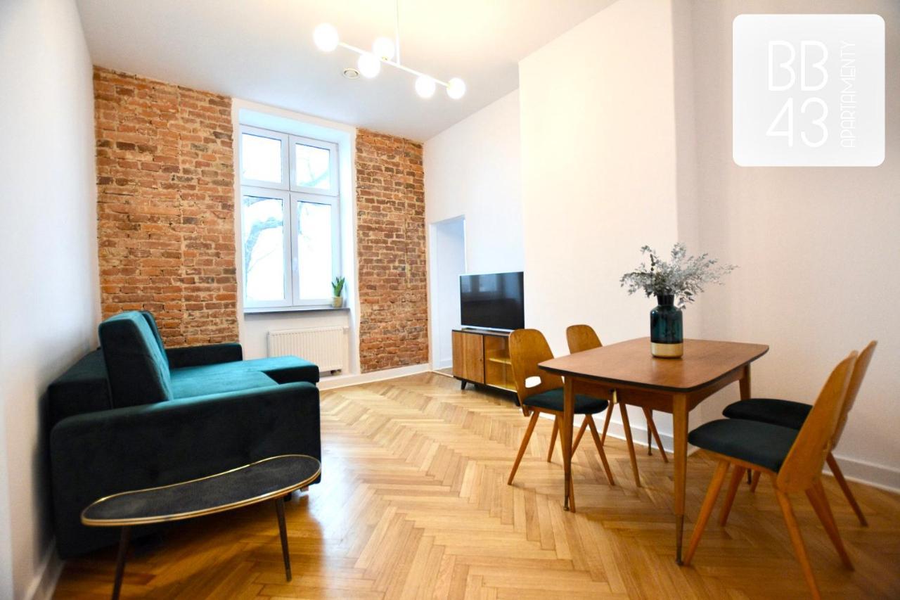 Apartamenty Bb43 ビエルスコ・ビアバ エクステリア 写真