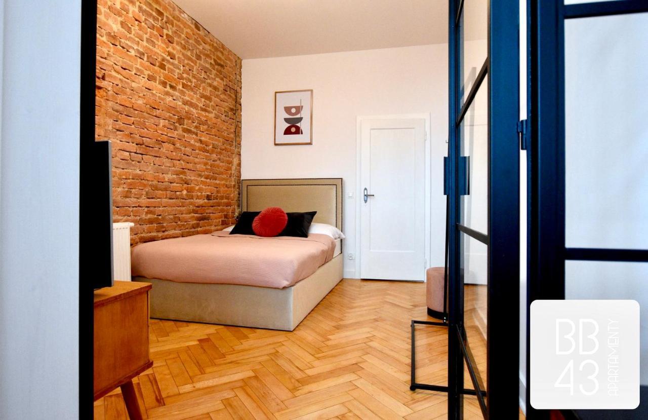 Apartamenty Bb43 ビエルスコ・ビアバ エクステリア 写真